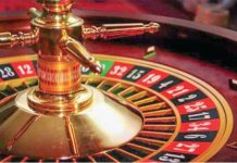 টঙ্গীতে মোবাইলে ক্যাসিনো খেলা নিয়ে দ্বন্দ্ব: তরুণের আত্মহত্যা