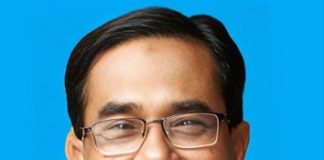 নিজের বিচারে নিজেই বিচারক: ট্রাম্পের নাটকীয় ক্ষতিপূরণ দাবি