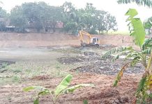 রাতের আঁধারে পুকুর খন, তানোরে পরিবেশ ও রাস্তা ক্ষতির অভিযোগ